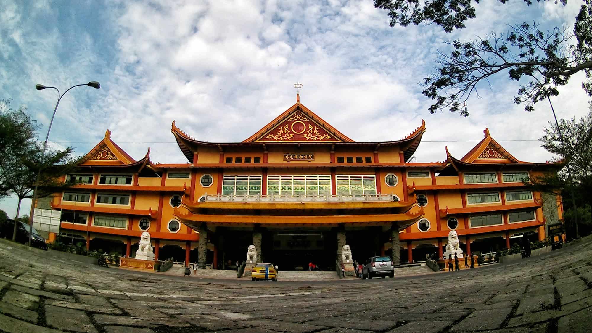 Maha Vihara Adhi Maitreya, Megahnya Cina-nya Indonesia di Medan