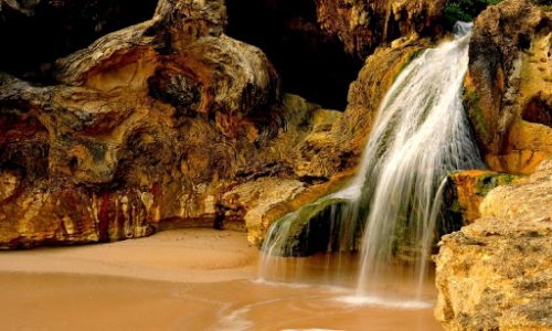 destinasi wisata di kabupaten pacitan